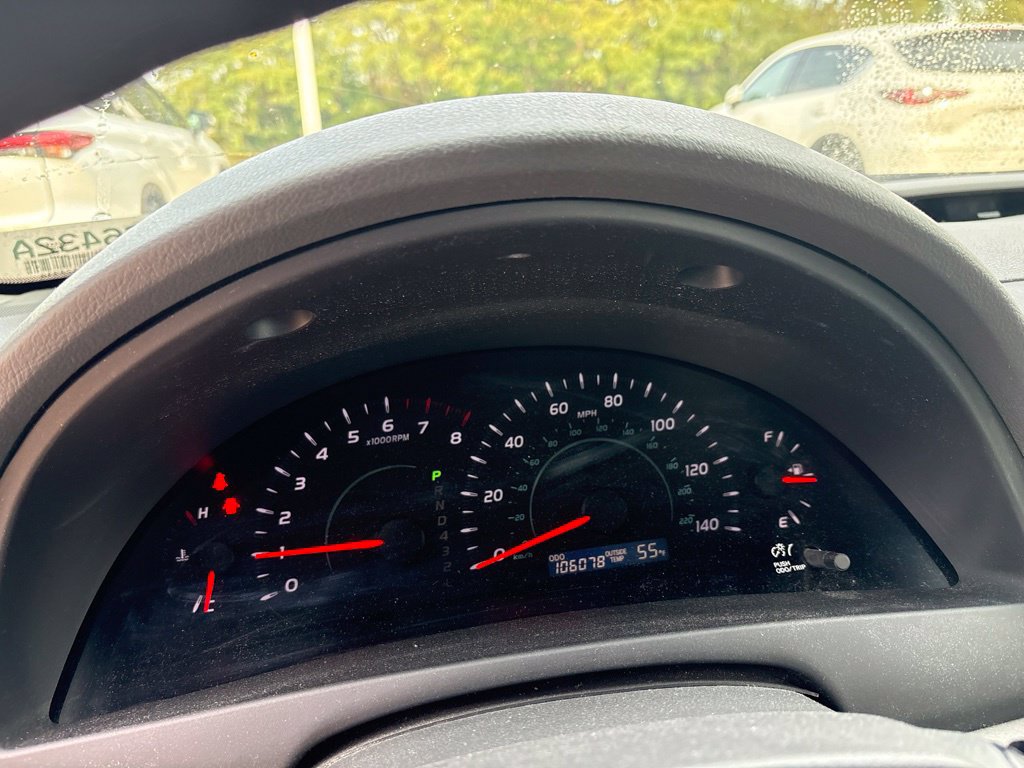 Used 2009 Toyota Camry LE FWD image 14