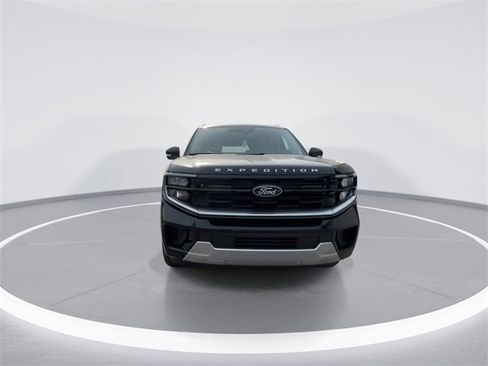 New 2026 Ford Expedition Max Platinum w/ Platinum Ultimate Package image 3