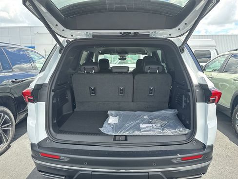 New 2026 Buick Enclave Preferred w/ Power Package image 30