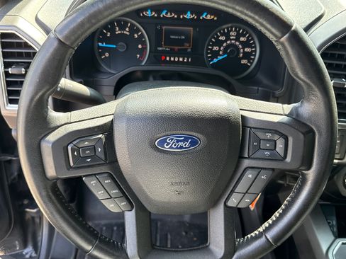 Used 2017 Ford F150 XLT w/ Equipment Group 302A Luxury AWD/4WD image 12