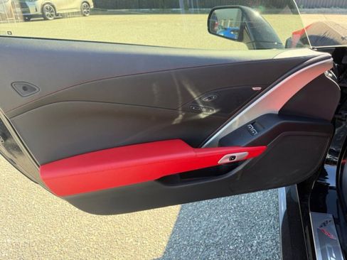 Used 2017 Chevrolet Corvette Grand Sport image 19