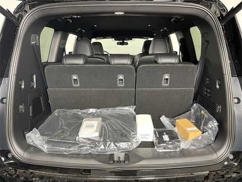 New 2026 Nissan Armada PRO-4X w/ Captain's Chari Seat Package image 24