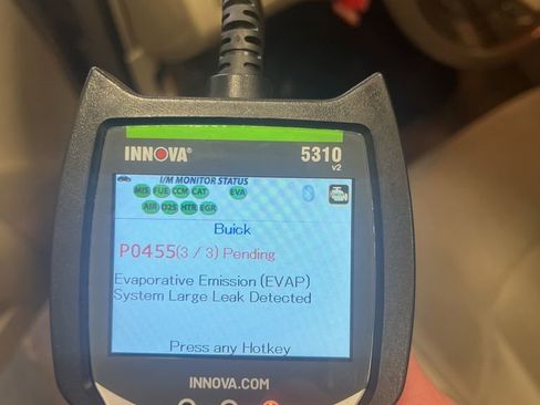 Used 2006 Buick LaCrosse CX image 4