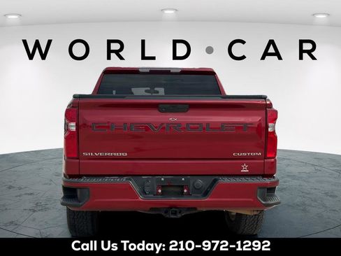 Used 2020 Chevrolet Silverado 1500 Custom w/ Custom Value Package image 6