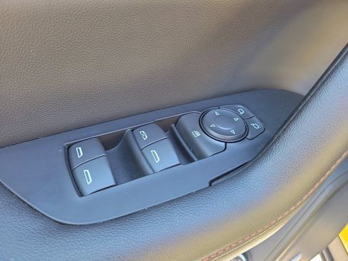 Used 2023 Chevrolet Blazer RS AWD/4WD image 22