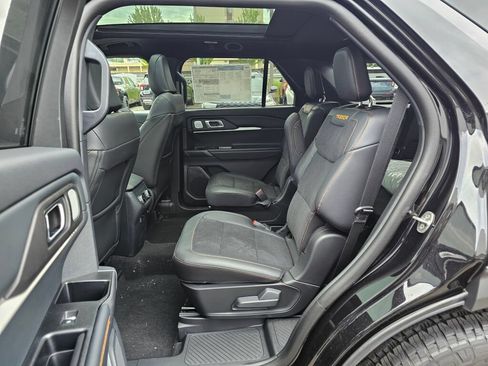 New 2026 Ford Explorer Tremor w/ Tremor Ultimate Package AWD/4WD image 12
