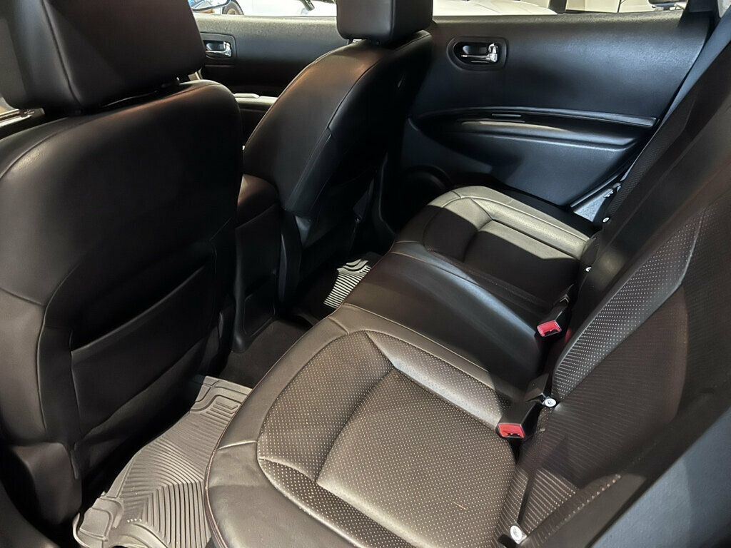 Used 2013 Nissan Rogue SL AWD/4WD image 14