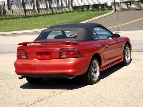 Used 1995 Ford Mustang GT image 13