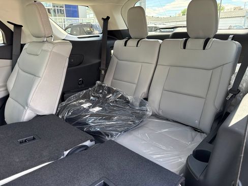 New 2026 Ford Explorer Active w/ Active Comfort Package AWD/4WD image 10