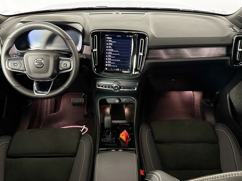 Used 2023 Volvo XC40 Recharge Plus AWD/4WD image 22