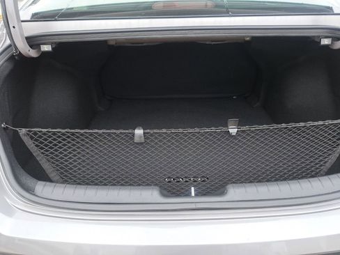 Used 2025 Hyundai Elantra Sport image 27