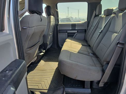 Used 2017 Ford F250 XLT AWD/4WD image 10