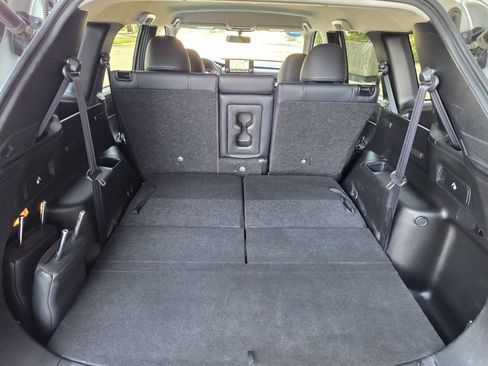 Used 2024 Mitsubishi Outlander SE FWD image 11