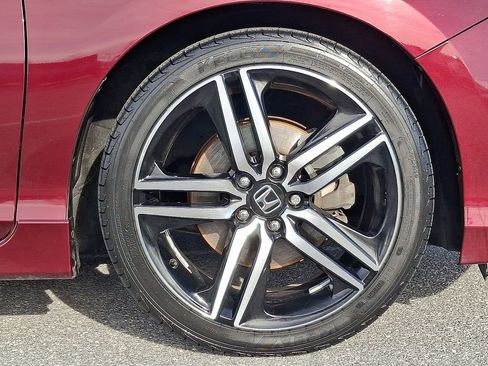 Used 2016 Honda Accord Sport image 8