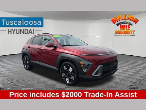 Used 2025 Hyundai Kona SEL image 1