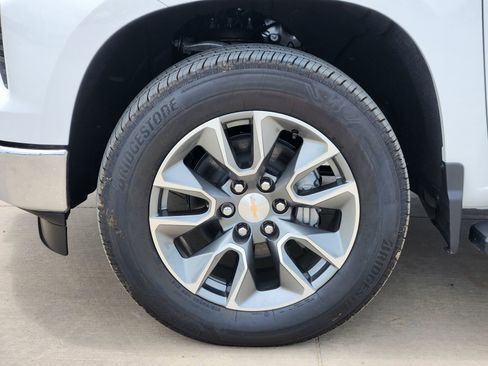 New 2026 Chevrolet Silverado 1500 LT w/ Texas Edition Plus RWD image 11
