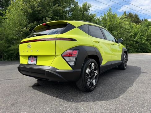 Used 2024 Hyundai Kona SEL w/ Convenience Package FWD image 16