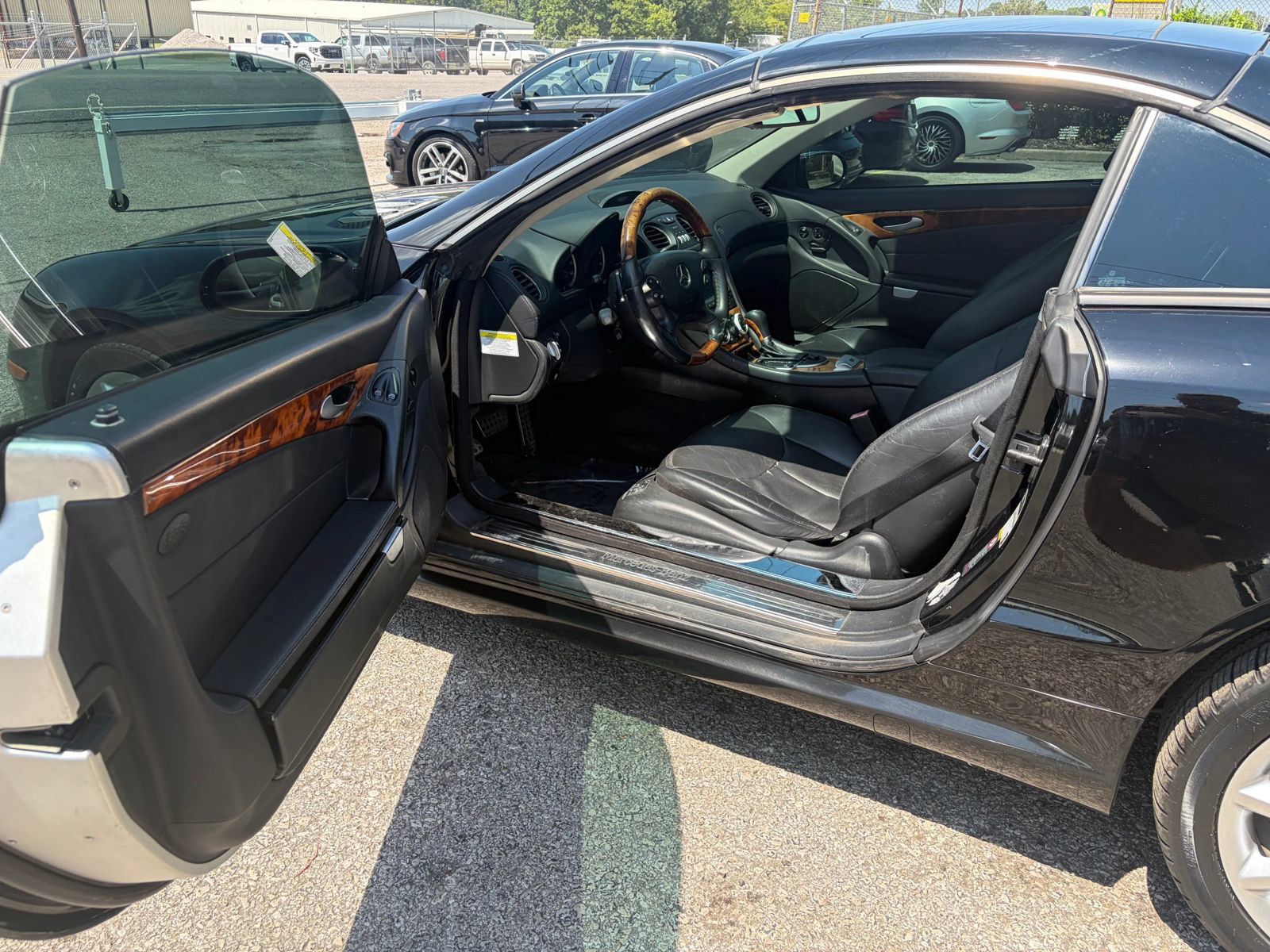 Used 2008 Mercedes-Benz SL 550 image 9