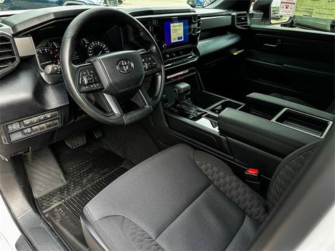 New 2026 Toyota Tundra SR image 12