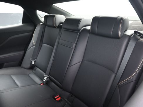 Certified 2025 Toyota Crown XLE image 18