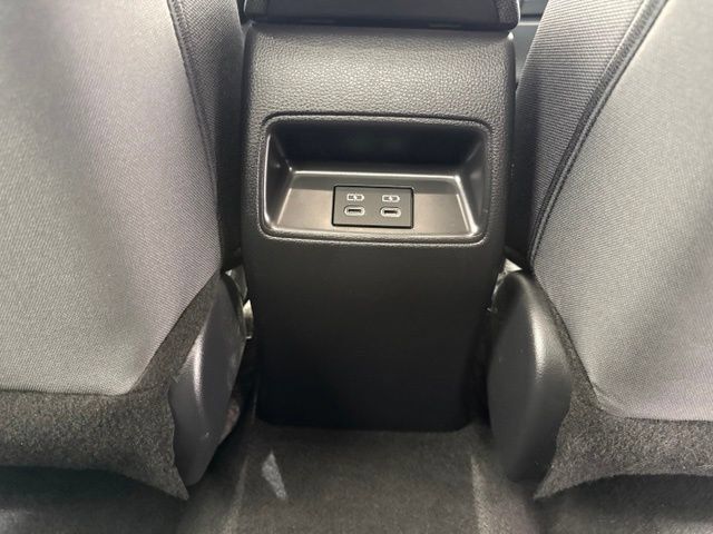 Used 2025 Toyota Corolla LE FWD image 26