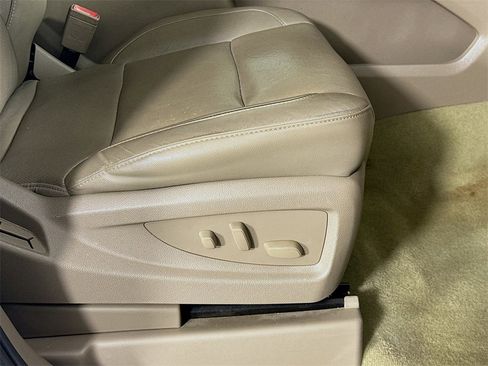 Used 2017 GMC Yukon SLT image 23