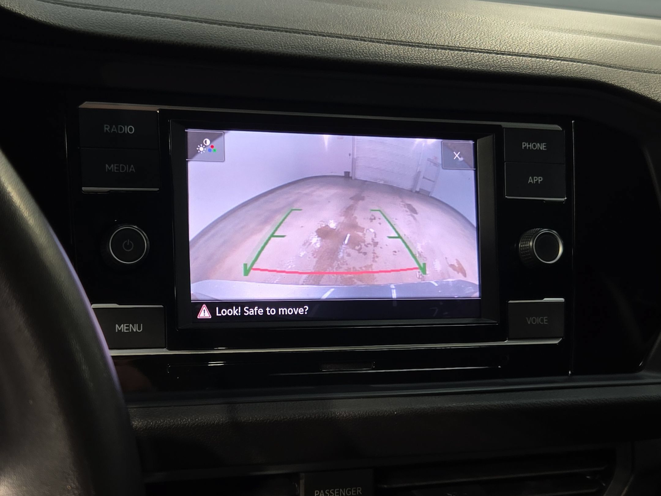 Used 2024 Volkswagen Jetta SE FWD image 30