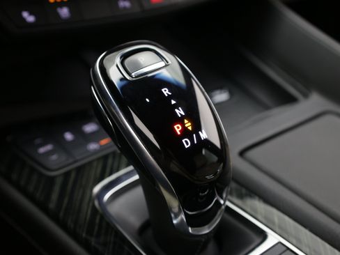 Used 2022 Cadillac CT5 Premium Luxury RWD image 22