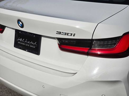 Used 2023 BMW 330i Sedan RWD image 13