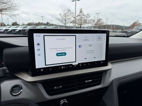 New 2026 Ford Explorer Active image 16