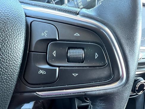 Used 2021 Buick Encore GX Preferred w/ Cold Weather Comfort Package FWD image 35
