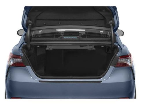 Used 2024 Toyota Camry SE w/ Cold Weather Package FWD image 11