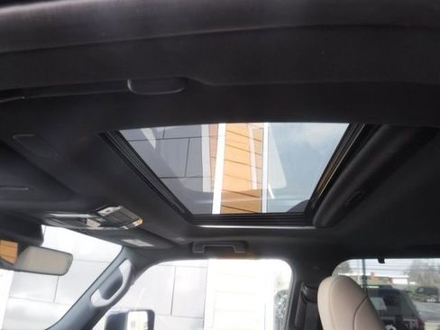 Used 2026 Lexus GX 550 image 16