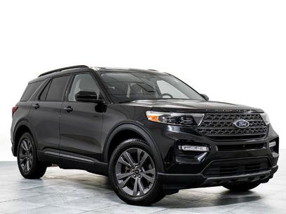 Certified 2024 Ford Explorer XLT w/ Equipment Group 202A