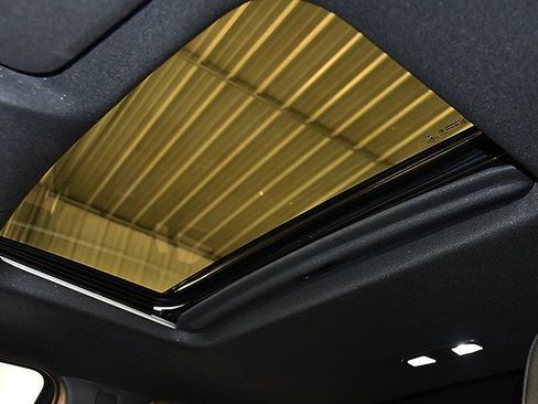 Used 2023 Chevrolet Silverado 1500 High Country w/ High Country Premium Package image 30