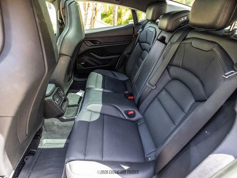 Used 2023 Porsche Taycan RWD image 31