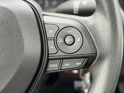Used 2023 Toyota Corolla LE FWD image 12