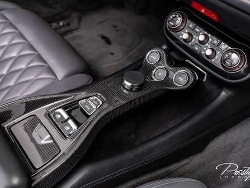 Used 2014 Ferrari California image 50