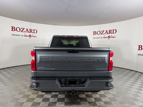 Used 2022 Chevrolet Silverado 1500 Custom AWD/4WD image 7