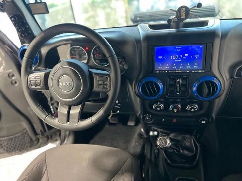 Used 2017 Jeep Wrangler Unlimited Sport w/ Quick Order Package 23S image 26