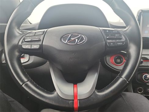 Used 2019 Hyundai Veloster 2.0 Premium image 19