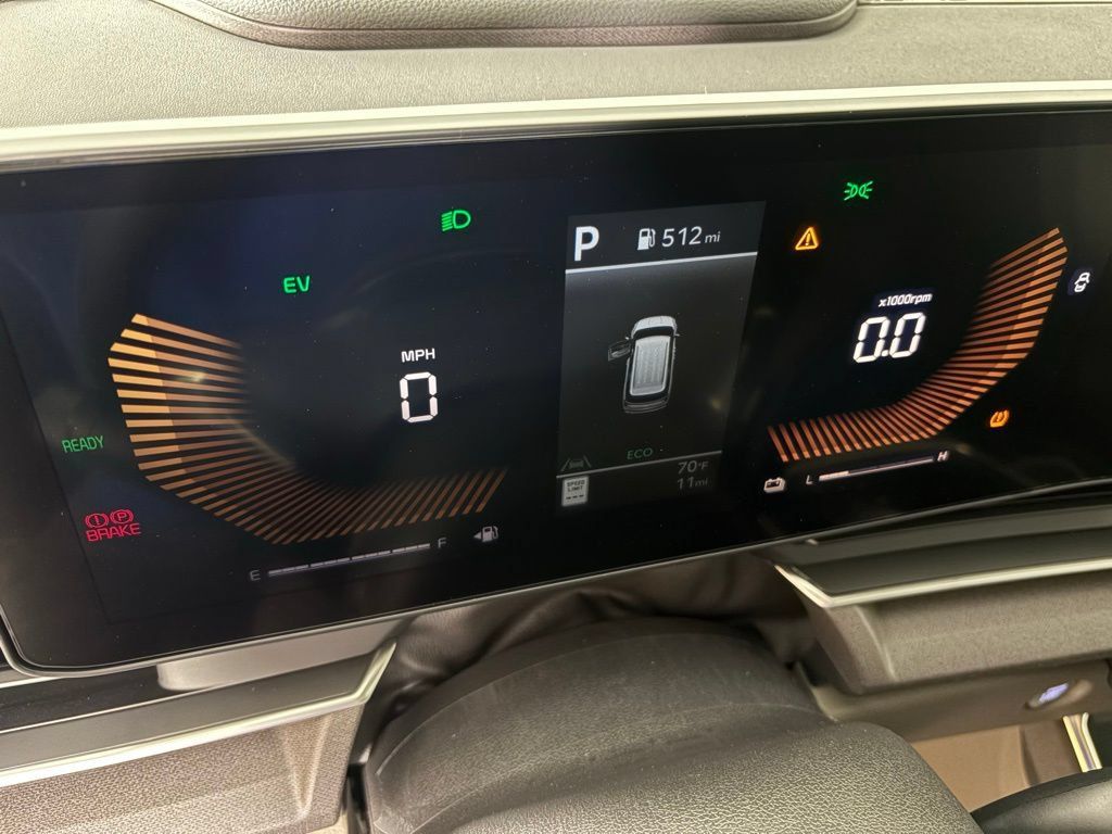 New 2026 Kia Carnival EX FWD image 22