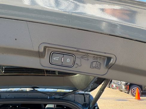 Used 2025 Ford Explorer ST w/ Sun And Sound Package image 10