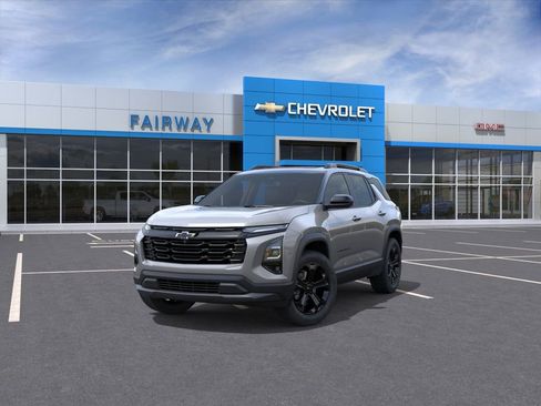 New 2026 Chevrolet Equinox LT w/ Convenience Package II AWD/4WD image 8