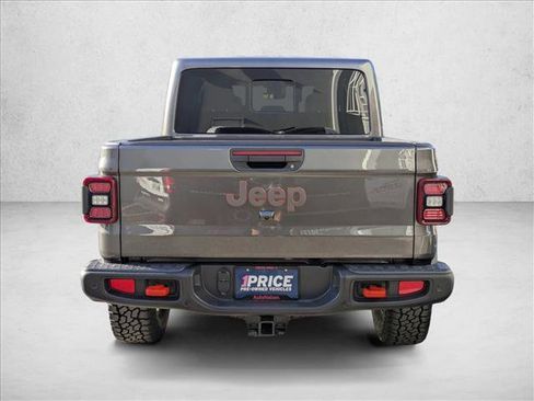 Used 2025 Jeep Gladiator Mojave image 6