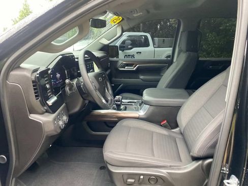 Used 2025 Chevrolet Silverado 1500 RST w/ All Star Edition Plus AWD/4WD image 11