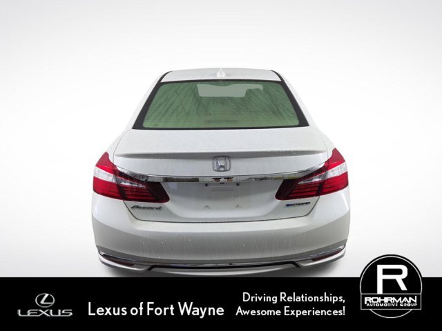 Used 2017 Honda Accord EX-L image 7