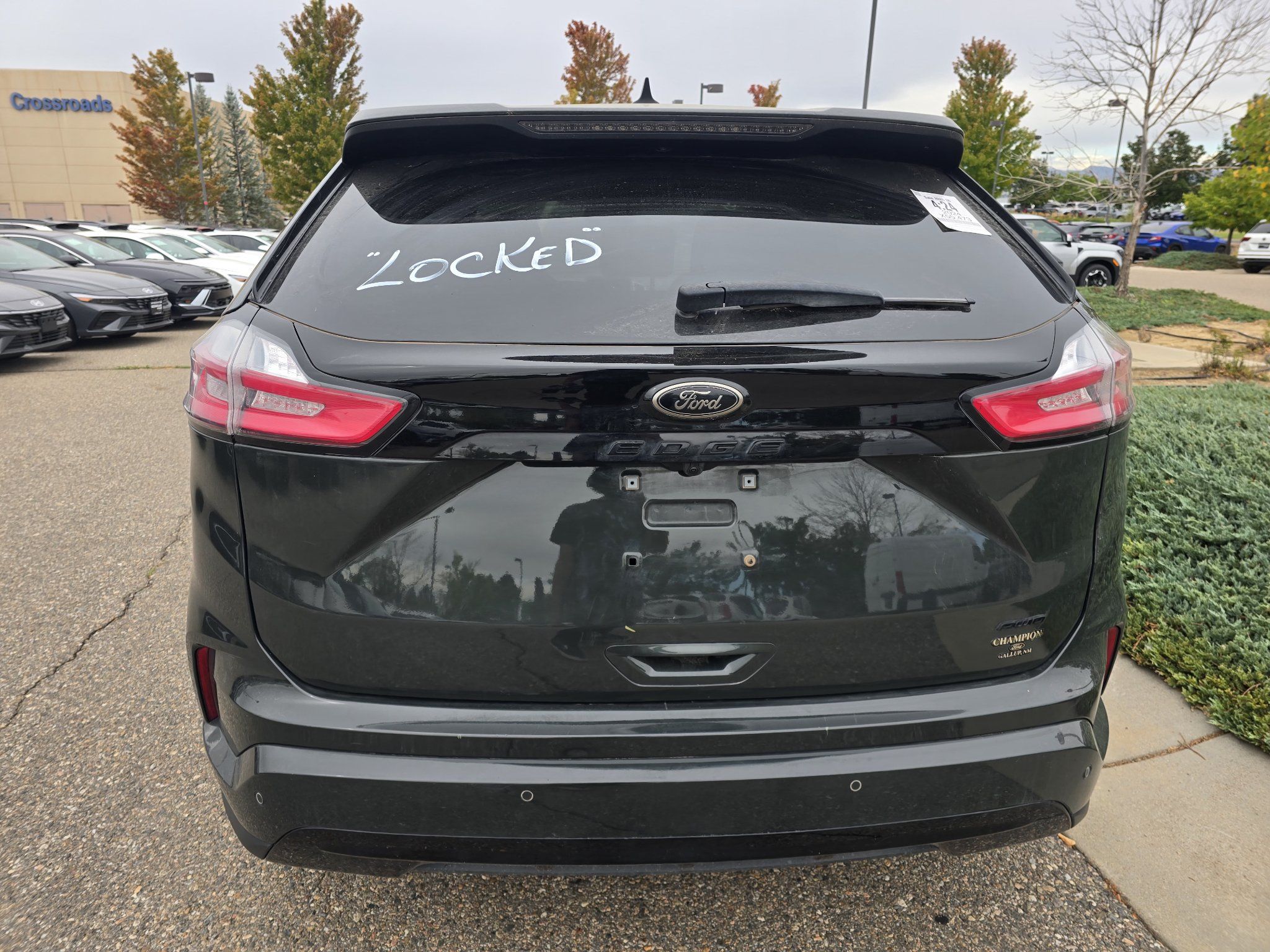 Used 2024 Ford Edge SE w/ Black Appearance Package AWD/4WD image 15