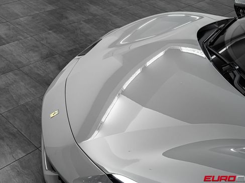 Used 2024 Ferrari 296 GTS RWD image 11