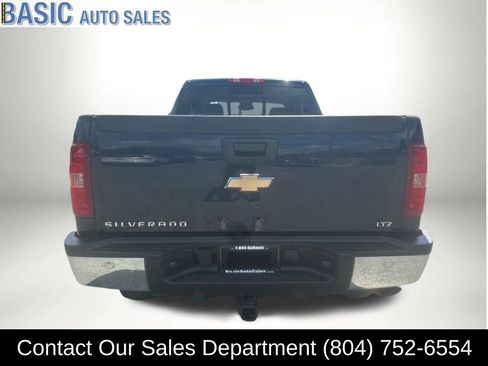 Used 2010 Chevrolet Silverado 2500 LTZ w/ Convenience Package image 8